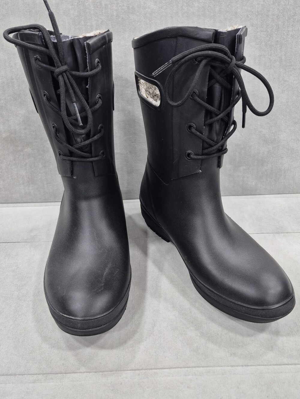 Bogs Bloom Amanda II Lace boots women's 10 black waterproof faux fur lining